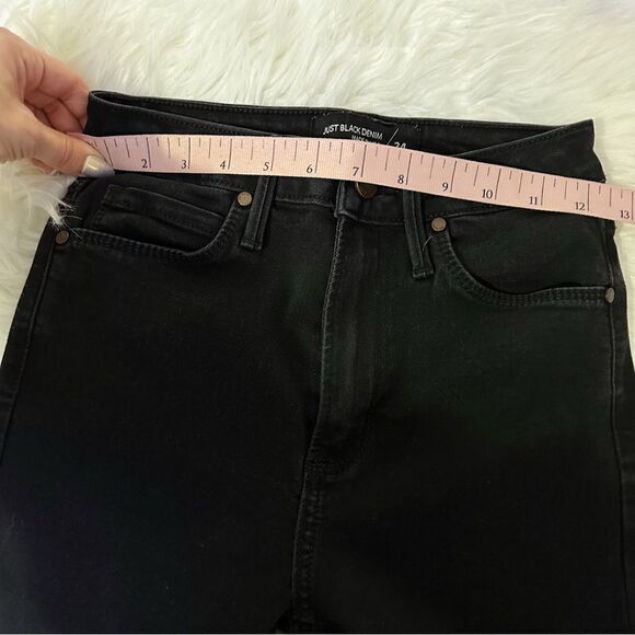 ɢᴜᴄ ᴍᴀᴅᴇ ɪɴ ᴜꜱᴀ ʜɪɢʜ-ᴡᴀɪꜱᴛ “ᴊᴜꜱᴛ ʙʟᴀᴄᴋ ᴅᴇɴɪᴍ” ᴅɪꜱᴛʀᴇꜱꜱᴇᴅ ꜰᴀᴅᴇᴅ ᴄʀᴏᴘᴘᴇᴅ ᴊᴇᴀɴꜱ - Picture 13 of 13